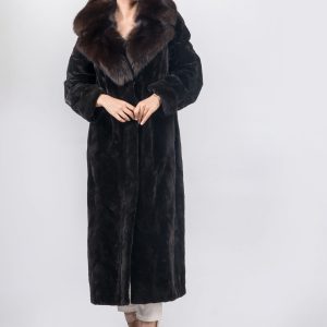 Timeless Dark Brown Velvet Mink Fur Coat – Sophisticated Winter Style