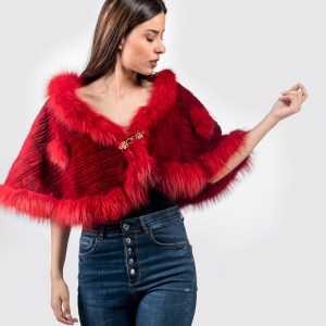 Leuchtend rote Nerzpelzstola mit reichem Arzante-Besatz - Premium-Echtpelz-Accessoire