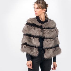 Elegant Cream Fox Fur Stole – Plush Real Fur Wrap
