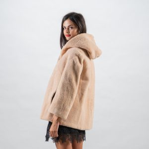 Hellrosa Lammfell Kapuzejacke