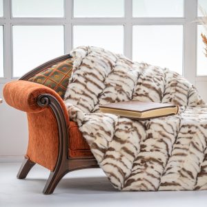 Authentic Stone Marten Felldecke - Plüschige Eleganz