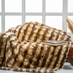 Authentic Bob Marten Fur Throw Blanket – Plush & Stylish