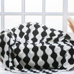 Elegant Genuine Sheepskin Throw Blanket – Pure Softness & Style