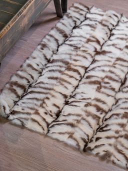 Black White Blue Fox Fur Rug/Carpet