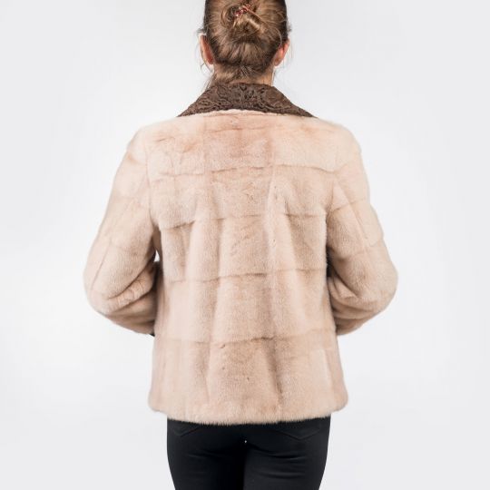 Beige Nerz Pelzjacke mit Braunem Swakara Besatz