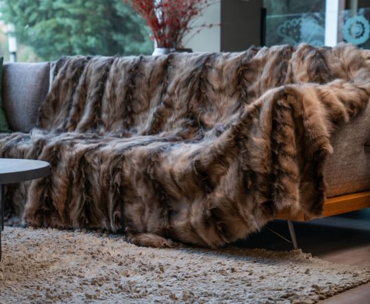 Sable Fur Throw Blanket Tortora