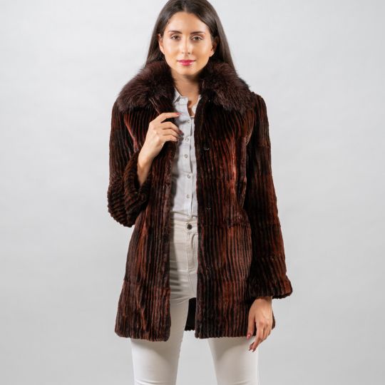 Cognac Samt Nerz Pelzjacke in Vertikalem Cord