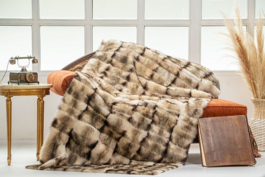 Golden Island Fox/Fur Throw Blanket