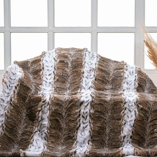 Special Bob Cat Fur Throw Blanket