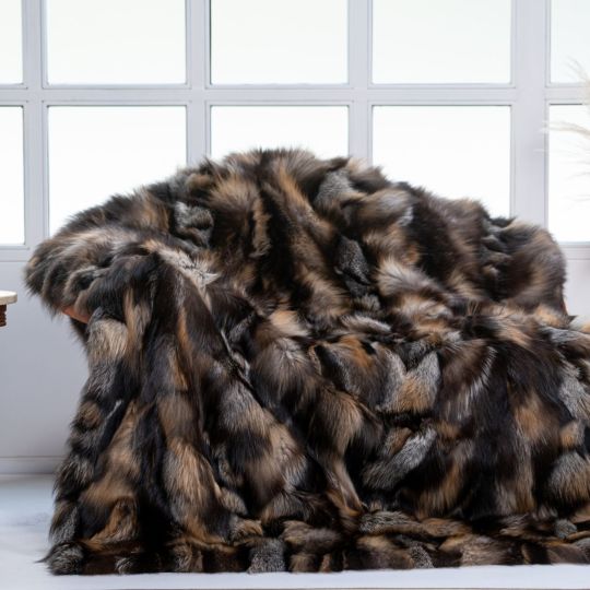 Gross Fox Fur Throw Blanket