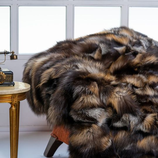 Gross Fox Fur Throw Blanket