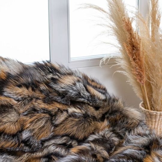 Gross Fox Fur Throw Blanket